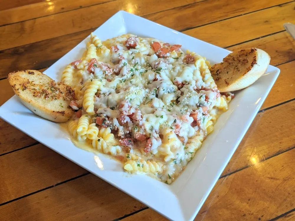 Bruschetta Mac N Cheese